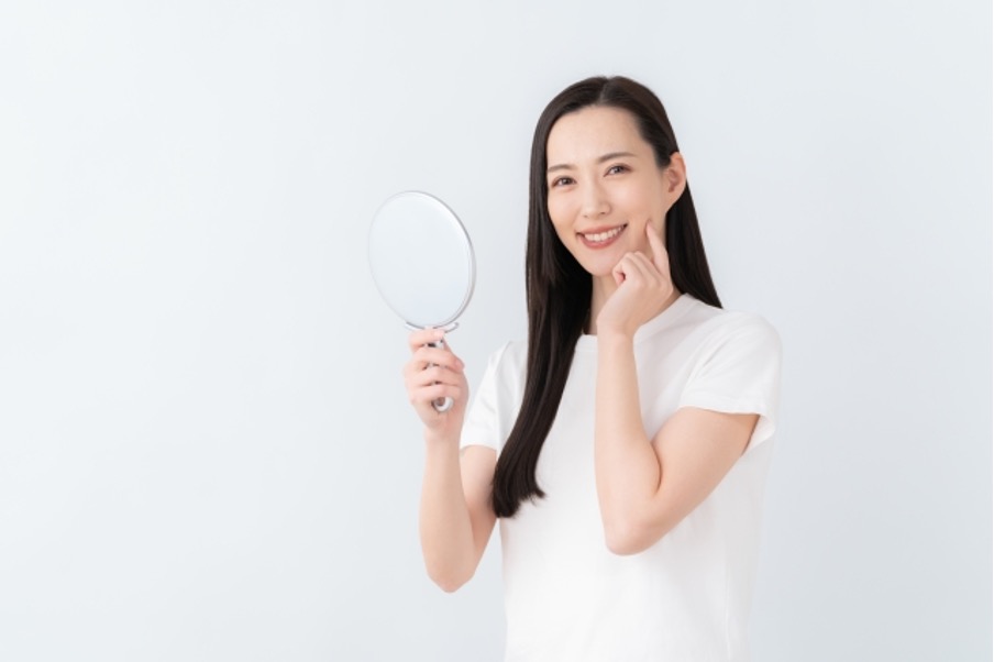つり目とたれ目の見分け方｜メイクで印象を変える方法や美容整形も解説ボトックス注射つり目とたれ目の見分け方｜メイクで印象を変える方法や美容整形も解説